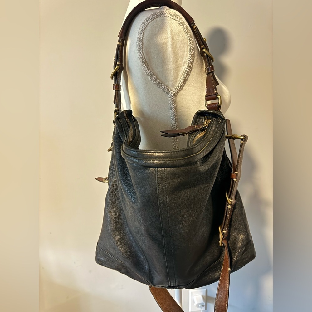 Coach Rare Dark Brown and Black Leather Convertible Shoulder Bag - Picture 4 of 14